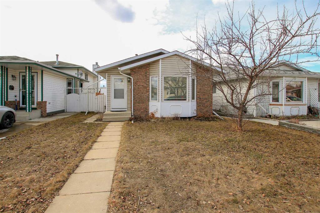 Picture of 68 Elliot Crescent , Red Deer Real Estate Listing