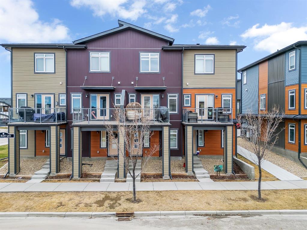Picture of 11 Sage Bluff Gate NW, Calgary Real Estate Listing