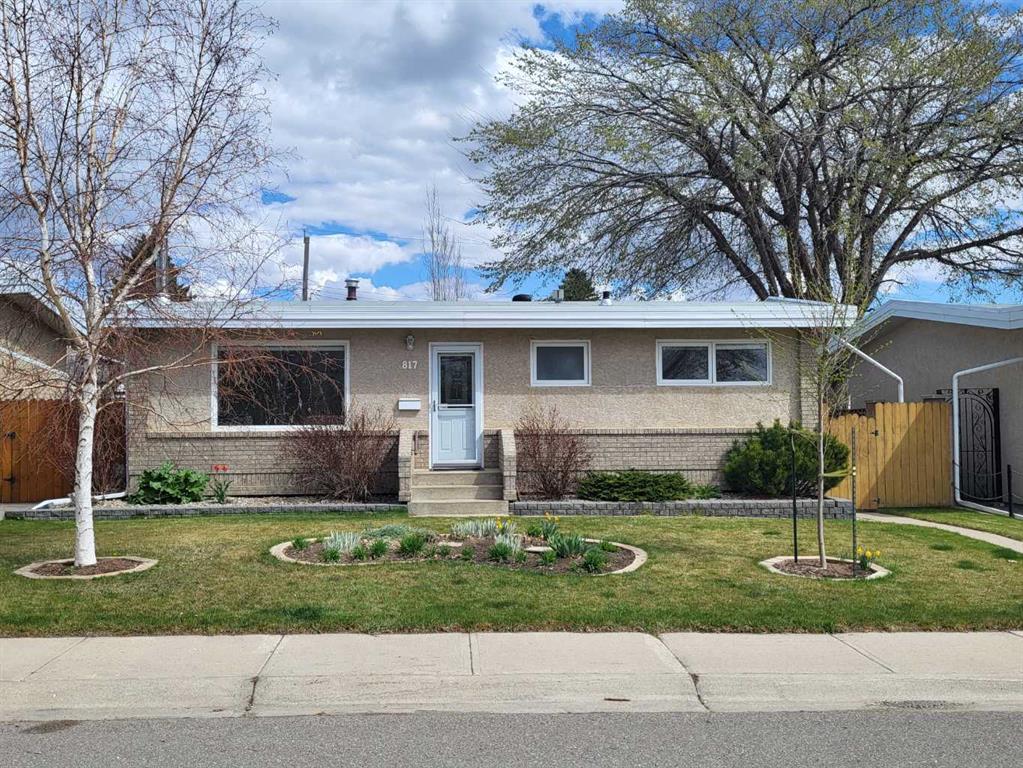 Picture of 817 7 Street N, Lethbridge Real Estate Listing