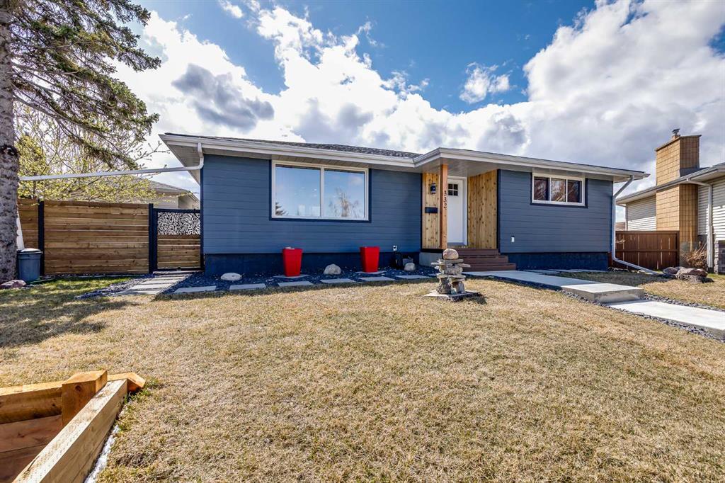 Picture of 332 Hunterbrook Place NW, Calgary Real Estate Listing