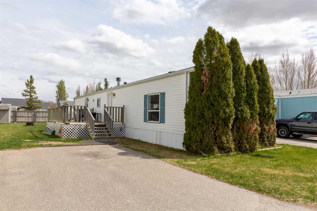 Picture of 23, 1712 23 Street , Coaldale Real Estate Listing