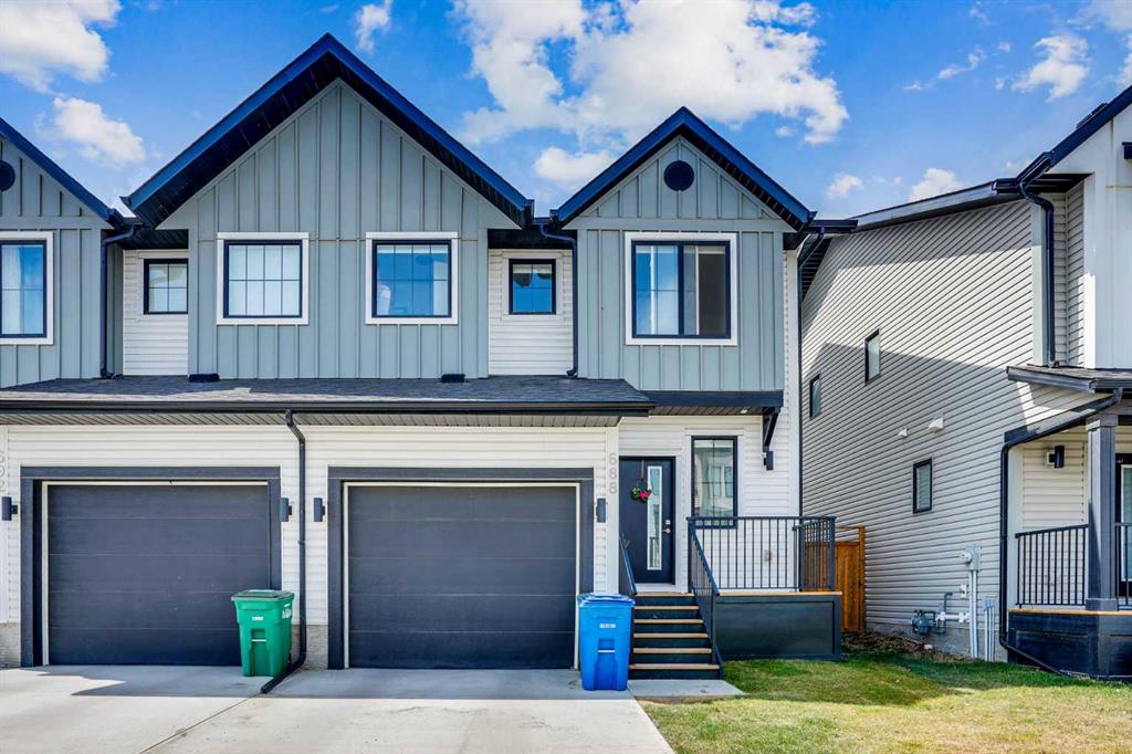 Picture of 688 South Point Heath SW, Airdrie Real Estate Listing