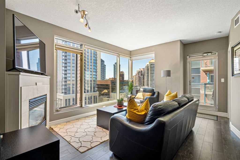 Picture of 1601, 910 5 Avenue SW, Calgary Real Estate Listing