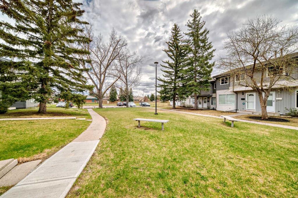 Picture of 235, 999 Canyon Meadows Drive SW, Calgary Real Estate Listing