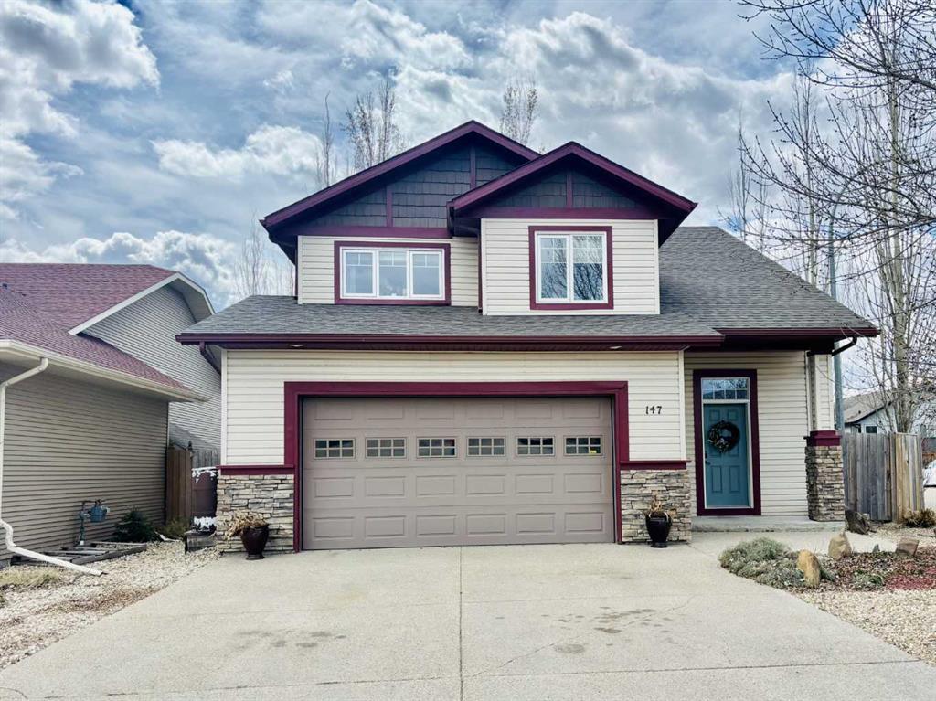 Picture of 147 Webster Drive , Red Deer Real Estate Listing
