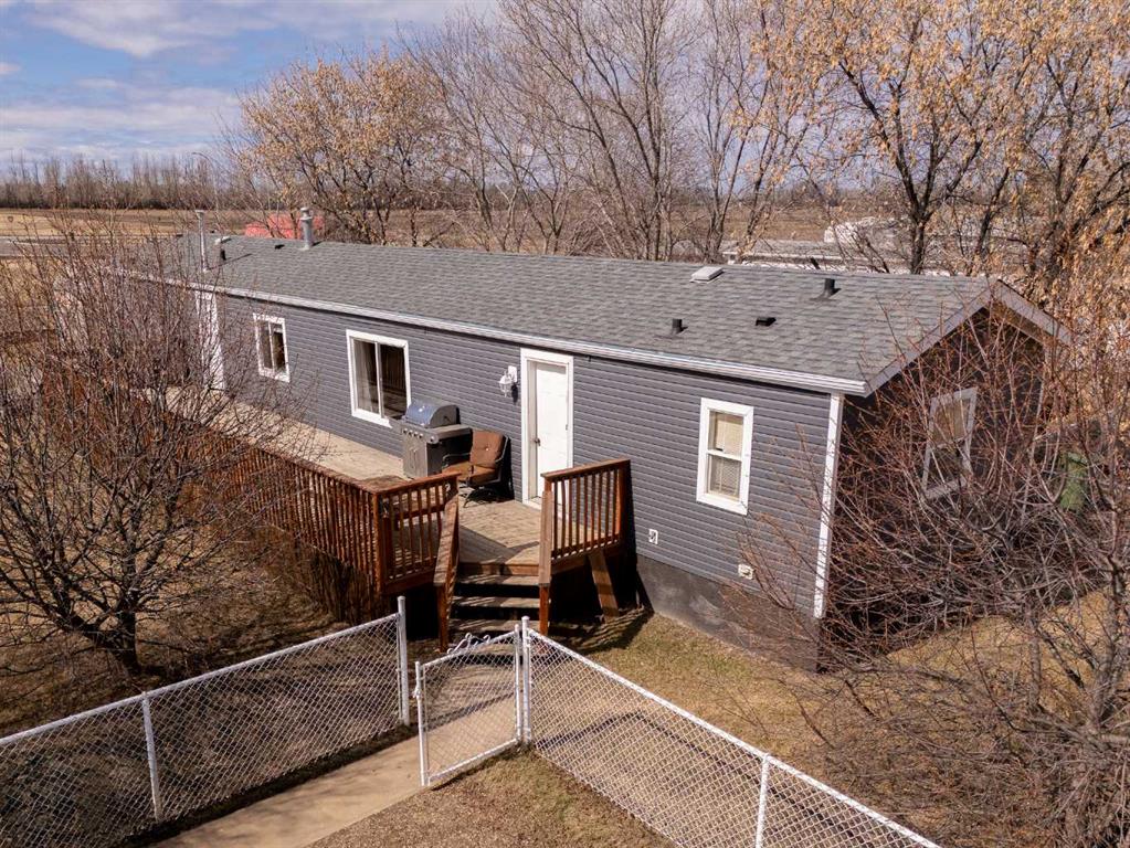 Picture of 10510 102A Street , La Crete Real Estate Listing