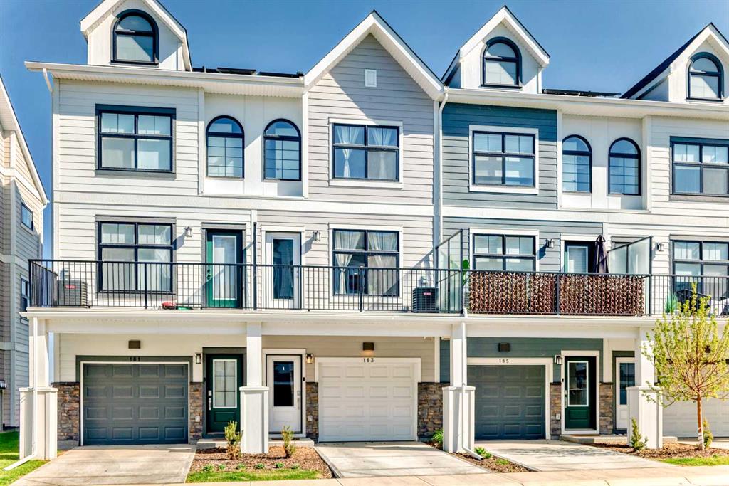Picture of 183 Les Jardins Park SE, Calgary Real Estate Listing