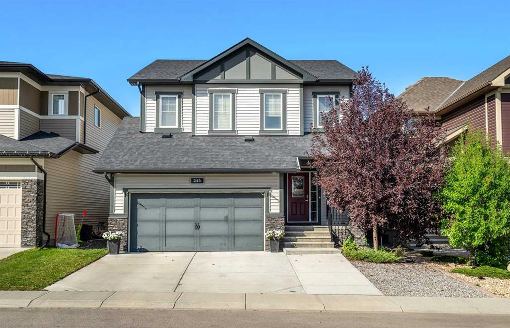 Picture of 246 Hillcrest Heights SW, Airdrie Real Estate Listing