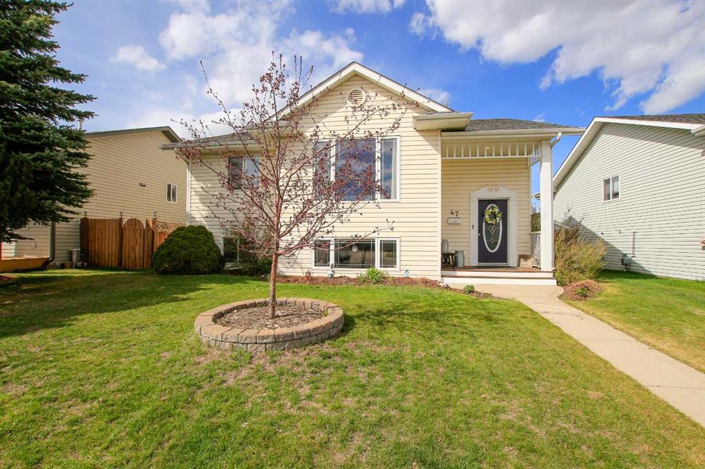 Picture of 47 Keith Close , Red Deer Real Estate Listing