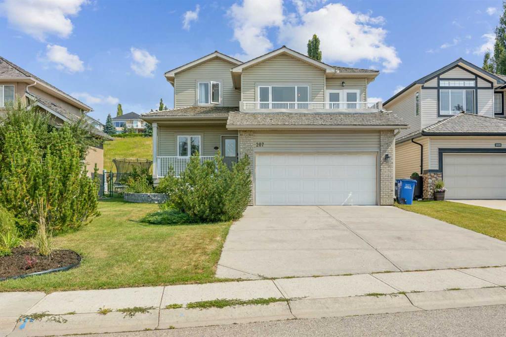 Picture of 207 Gleneagles View , Cochrane Real Estate Listing