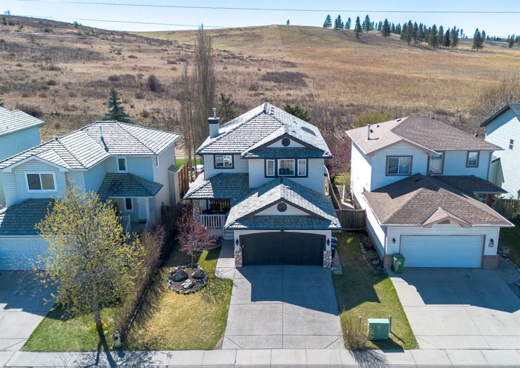 Picture of 92 Bow Ridge Crescent , Cochrane Real Estate Listing