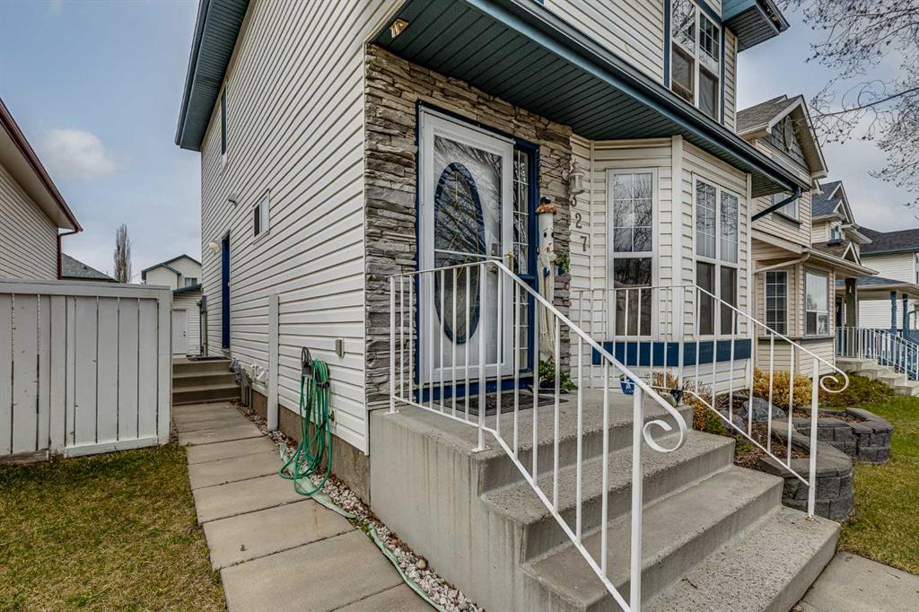 Picture of 327 Arbour Grove Close NW, Calgary Real Estate Listing