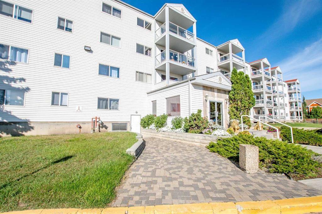 Picture of 313, 9700 92 Avenue , Grande Prairie Real Estate Listing