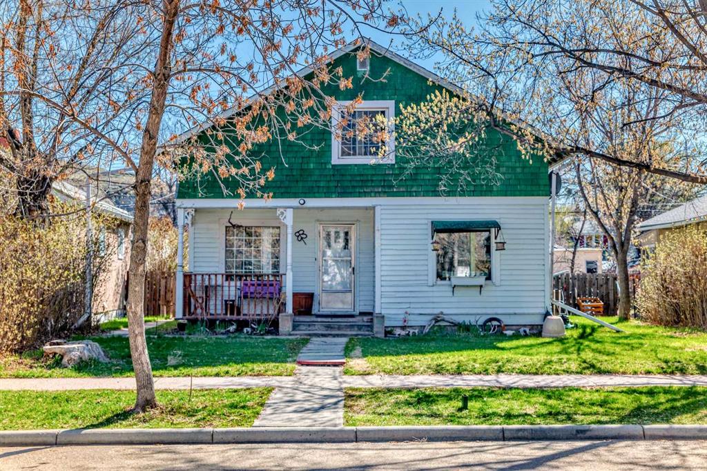 Picture of 412 4 Street E, Drumheller Real Estate Listing