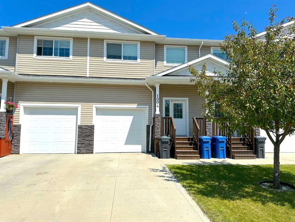 Picture of 1004 Minto Street , Penhold Real Estate Listing