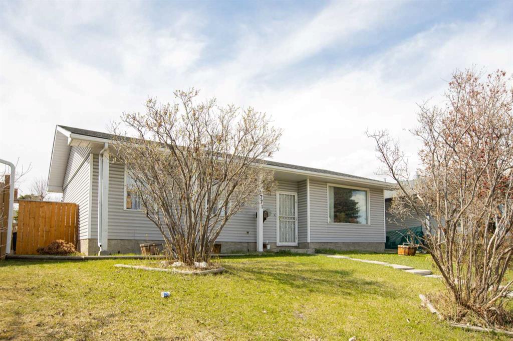 Picture of 1771 41 Street NE, Calgary Real Estate Listing