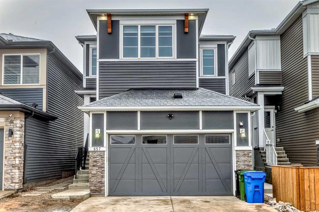 Picture of 657 Corner Meadows Way NE, Calgary Real Estate Listing