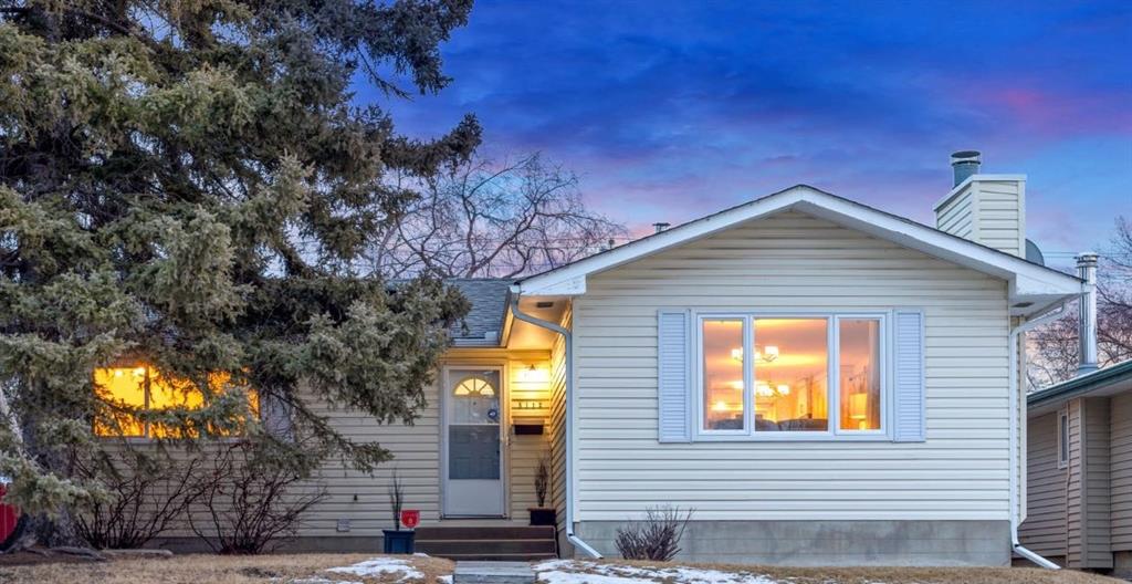 Picture of 5112 48 Street NW, Calgary Real Estate Listing