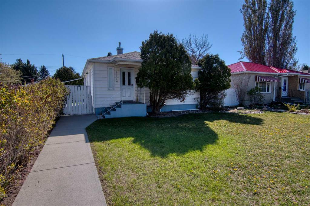 Picture of 1117 19 Street S, Lethbridge Real Estate Listing