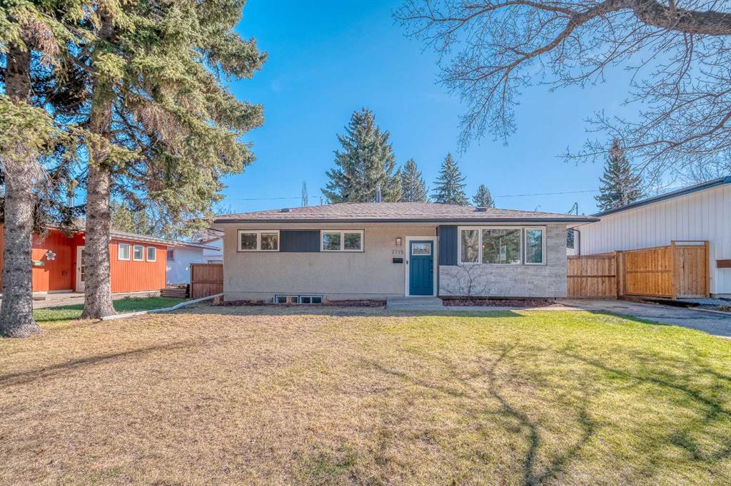 Picture of 2715 63 Avenue SW, Calgary Real Estate Listing