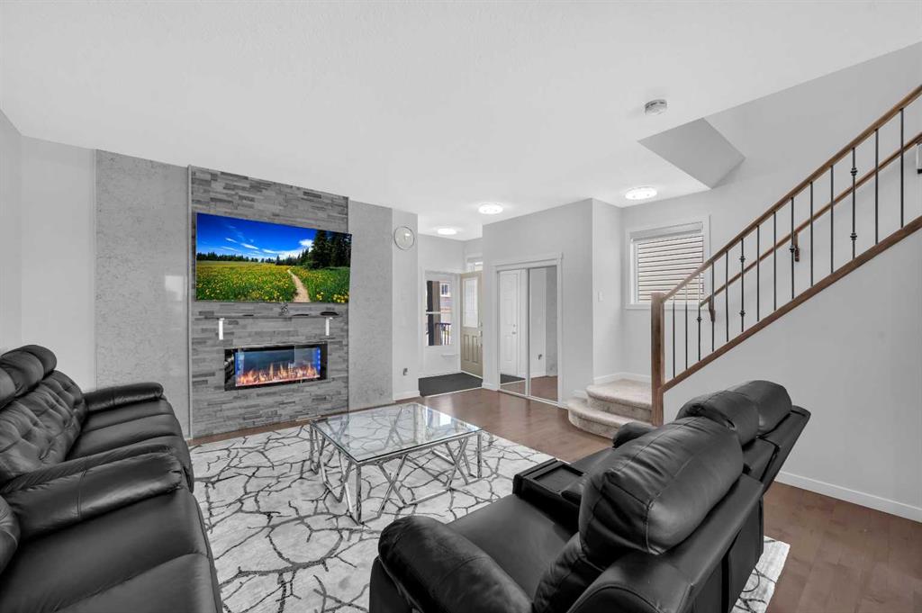 Picture of 20 Saddlelake Terrace NE, Calgary Real Estate Listing