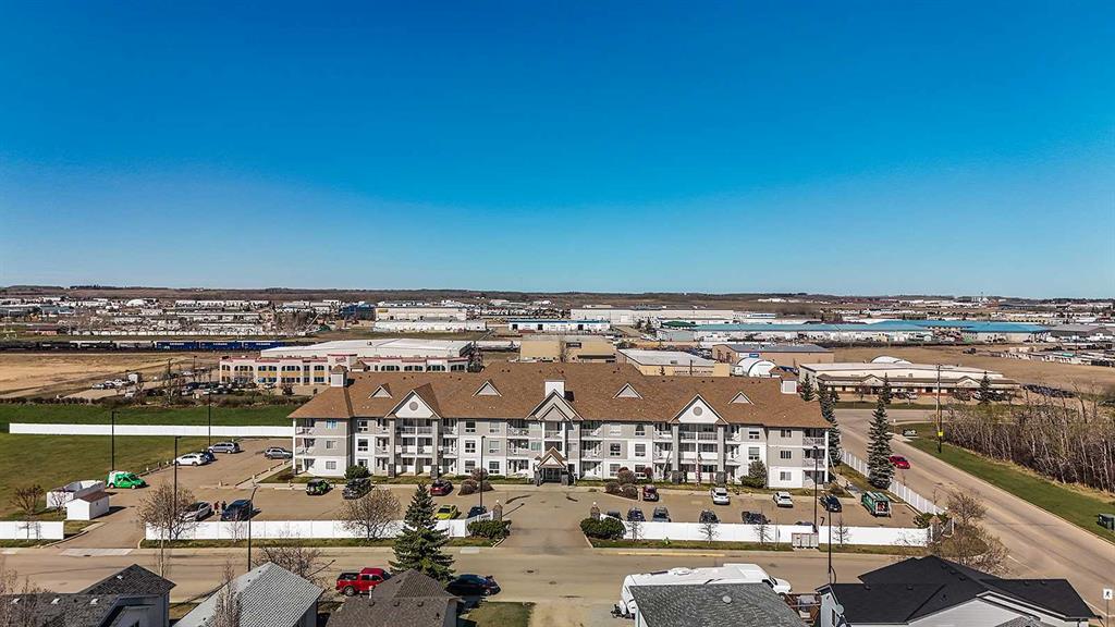 Picture of 103, 60 Jacobs Close , Red Deer Real Estate Listing