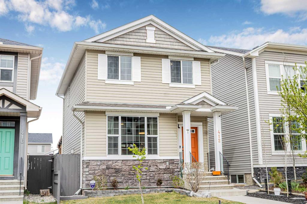 Picture of 412 Cranberry Circle SE, Calgary Real Estate Listing
