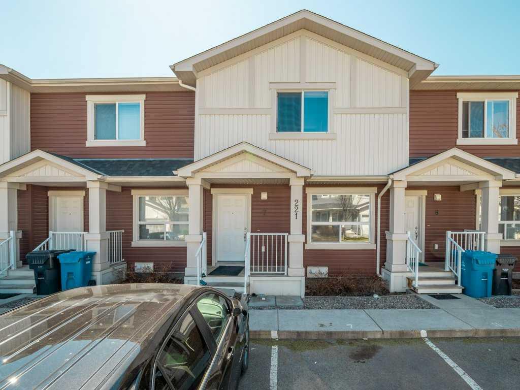 Picture of 7, 221 Silkstone Road W, Lethbridge Real Estate Listing
