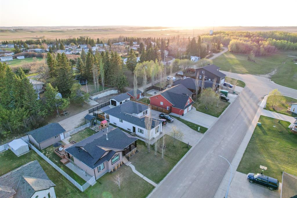 Picture of 5331 55 Avenue , Bashaw Real Estate Listing