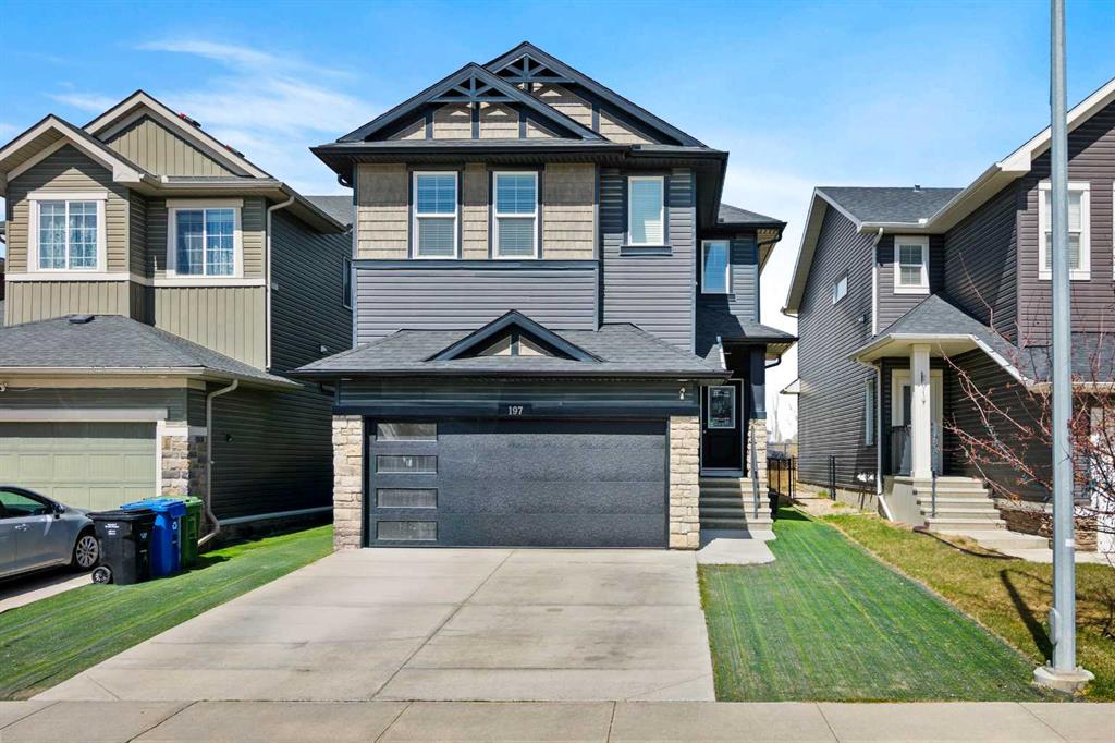 Picture of 197 Evanspark Gardens NW, Calgary Real Estate Listing