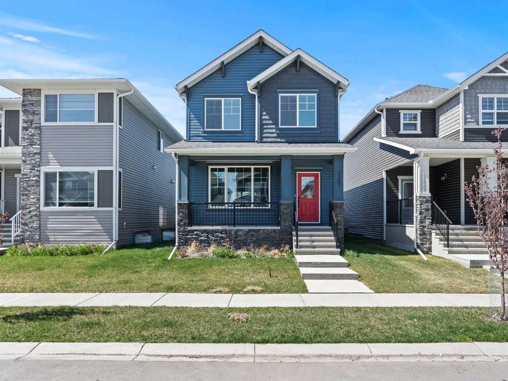 Picture of 1121 Bayview Gardens SW, Airdrie Real Estate Listing