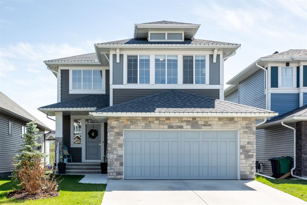 Picture of 126 Bayview Circle SW, Airdrie Real Estate Listing