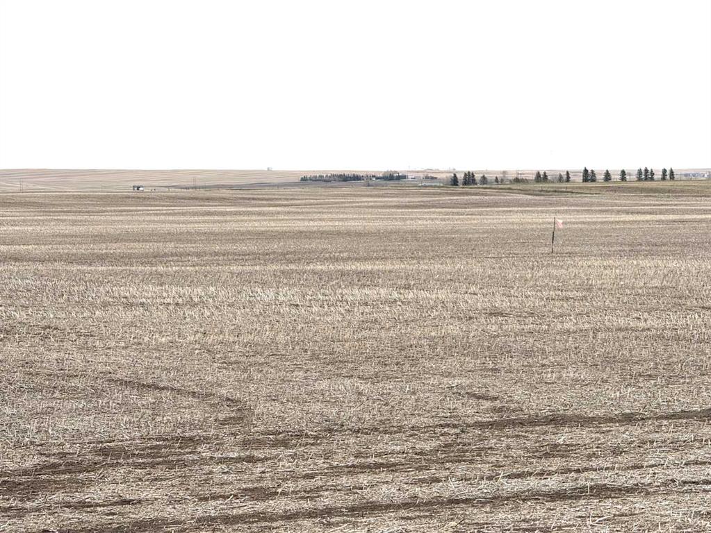 Picture of 466 Ave E.  , Rural Vulcan County Real Estate Listing