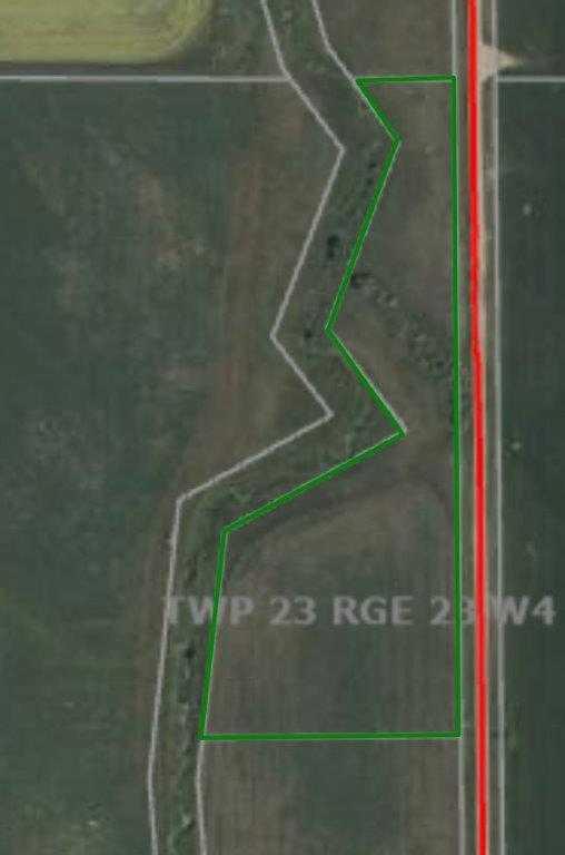 Picture of 231 Range Road , Rural Wheatland County Real Estate Listing