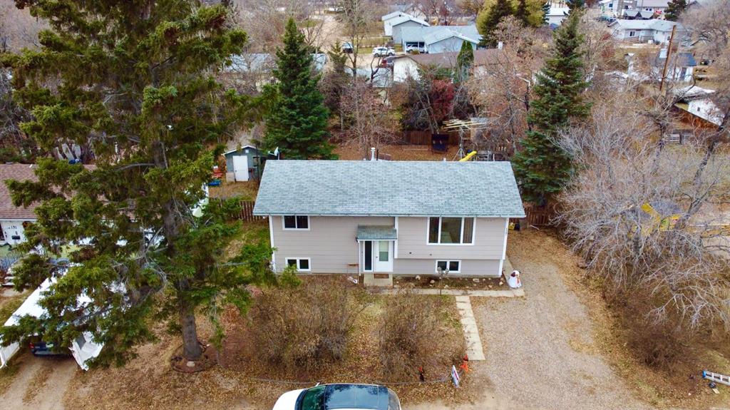 Picture of 127 3rd Street E, St. Walburg Real Estate Listing