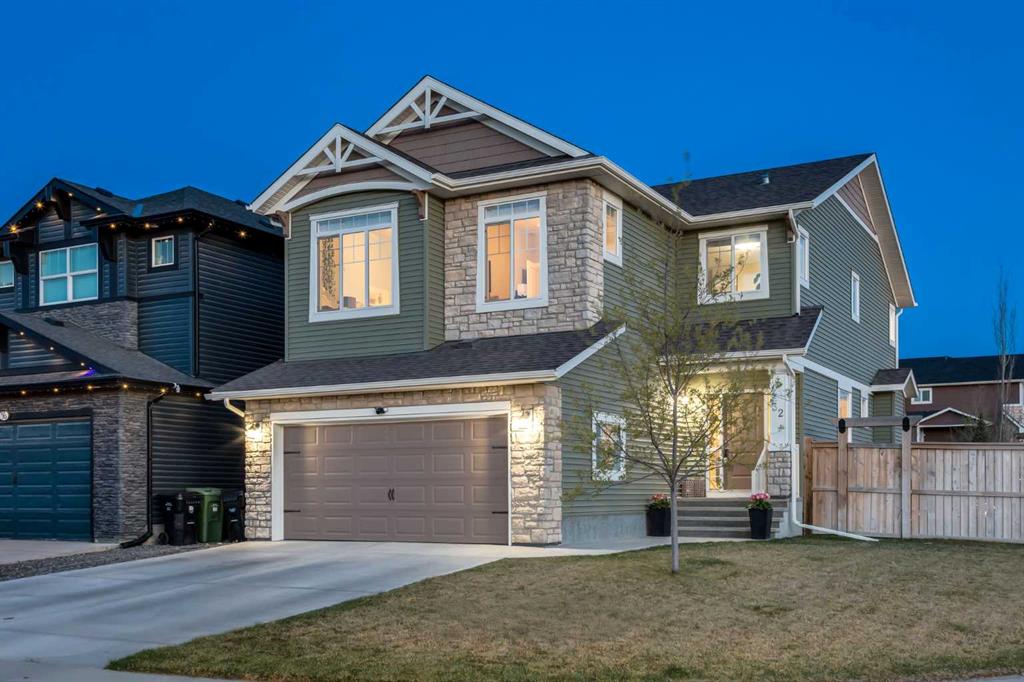Picture of 32 Nolanlake View NW, Calgary Real Estate Listing