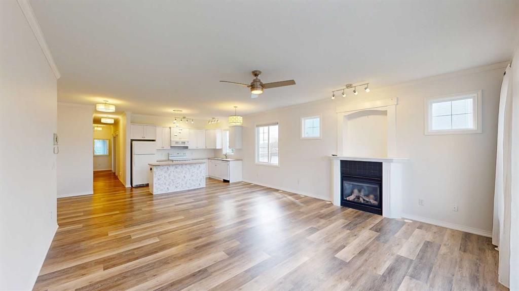 Picture of 201, 29 North Railway Street , Okotoks Real Estate Listing