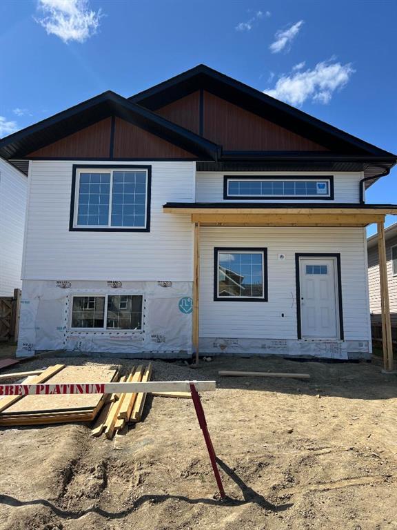 Picture of 84 Reynolds Road , Sylvan Lake Real Estate Listing