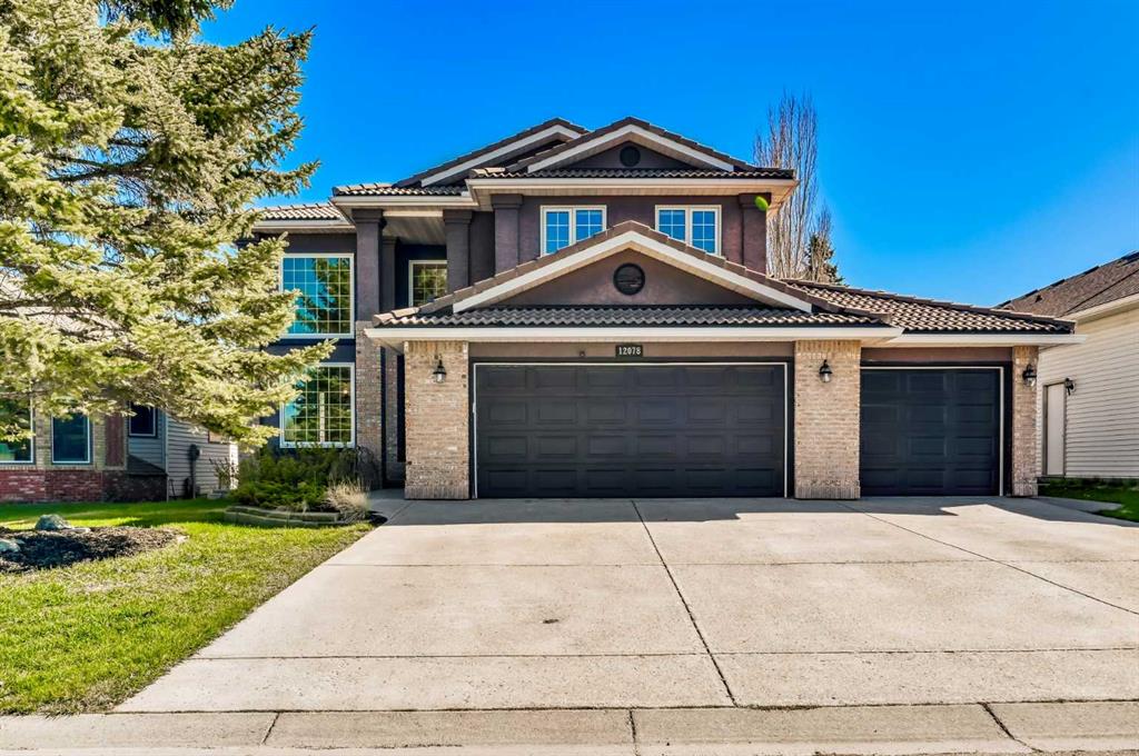 Picture of 12078 Diamond View SE, Calgary Real Estate Listing