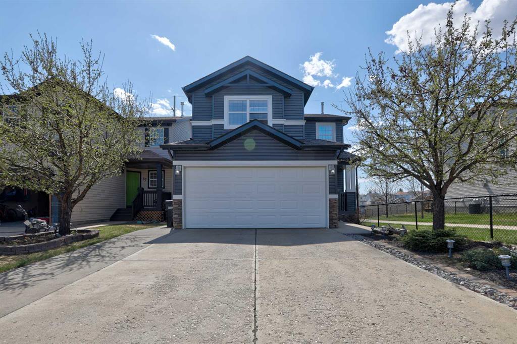 Picture of 63 Everstone Rise SW, Calgary Real Estate Listing