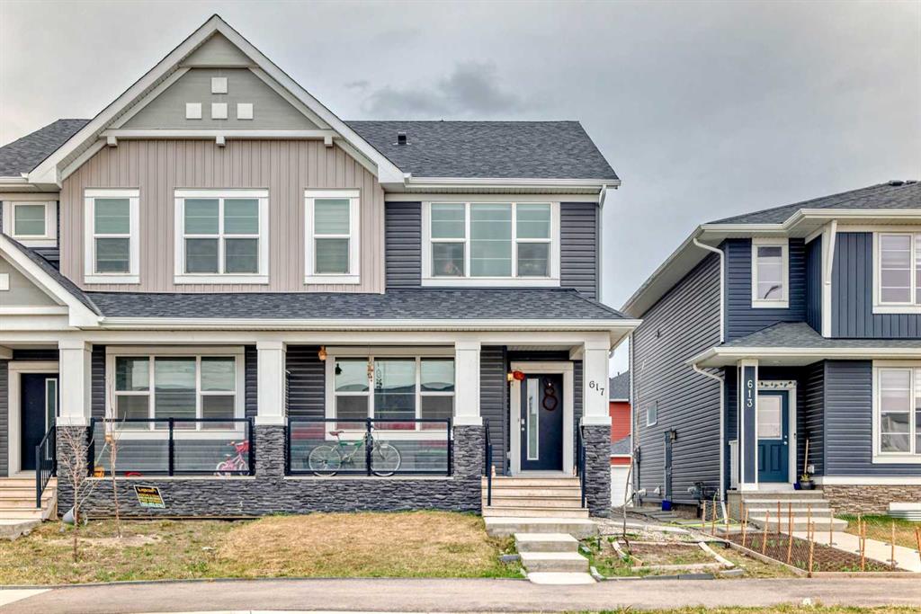 Picture of 617 Redstone Drive NE, Calgary Real Estate Listing