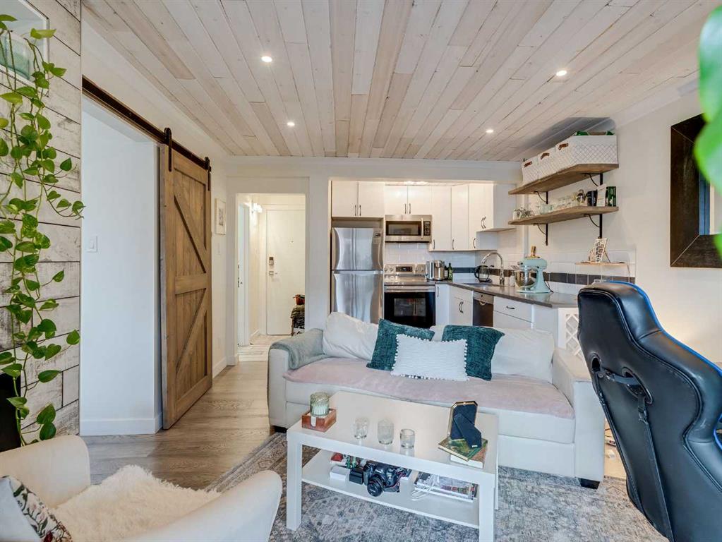 Picture of 406, 104 24 Avenue SW, Calgary Real Estate Listing