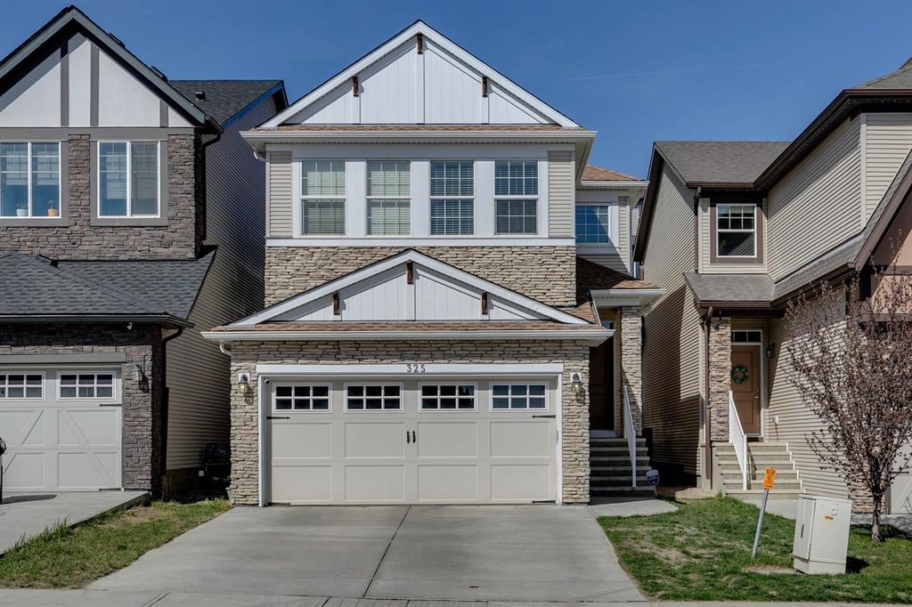 Picture of 325 Nolancrest Circle NW, Calgary Real Estate Listing