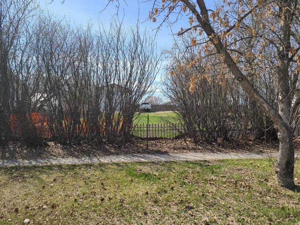 Picture of 10022 98 Street , Sexsmith Real Estate Listing