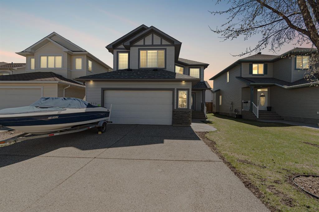 Picture of 119 Pebble Lane , Fort McMurray Real Estate Listing