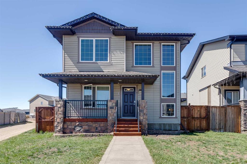 Picture of 1 Valley Crescent , Blackfalds Real Estate Listing