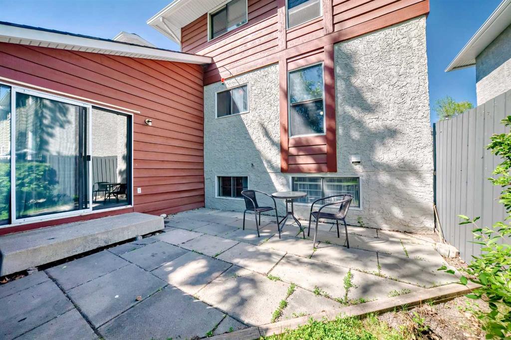 Picture of 17, 6915 Ranchview Drive NW, Calgary Real Estate Listing