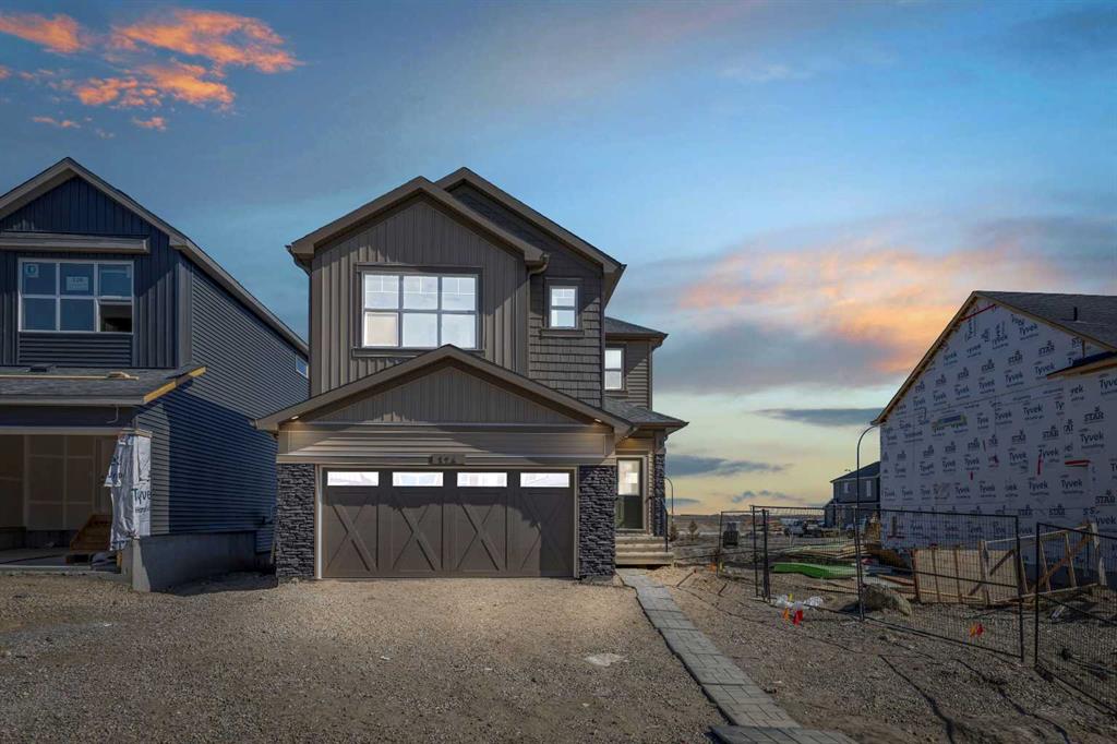 Picture of 124 Lewiston Drive NE, Calgary Real Estate Listing
