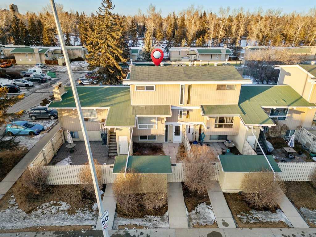 Picture of 912, 11010 Bonaventure Drive SE, Calgary Real Estate Listing