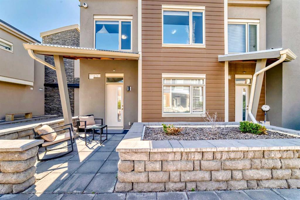 Picture of 214, 10 Westpark Link SW, Calgary Real Estate Listing